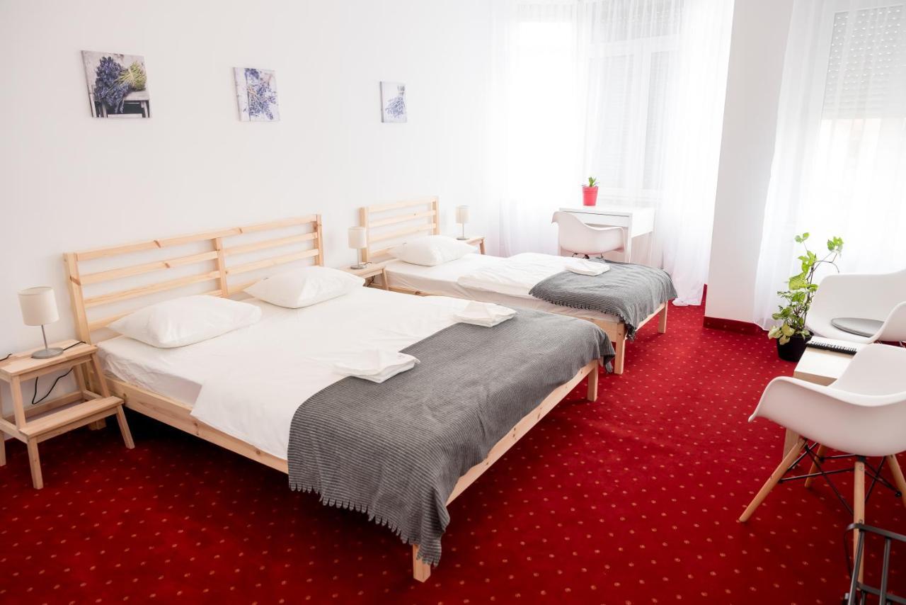 Bao Apartament & Rooms Oradea Eksteriør bilde