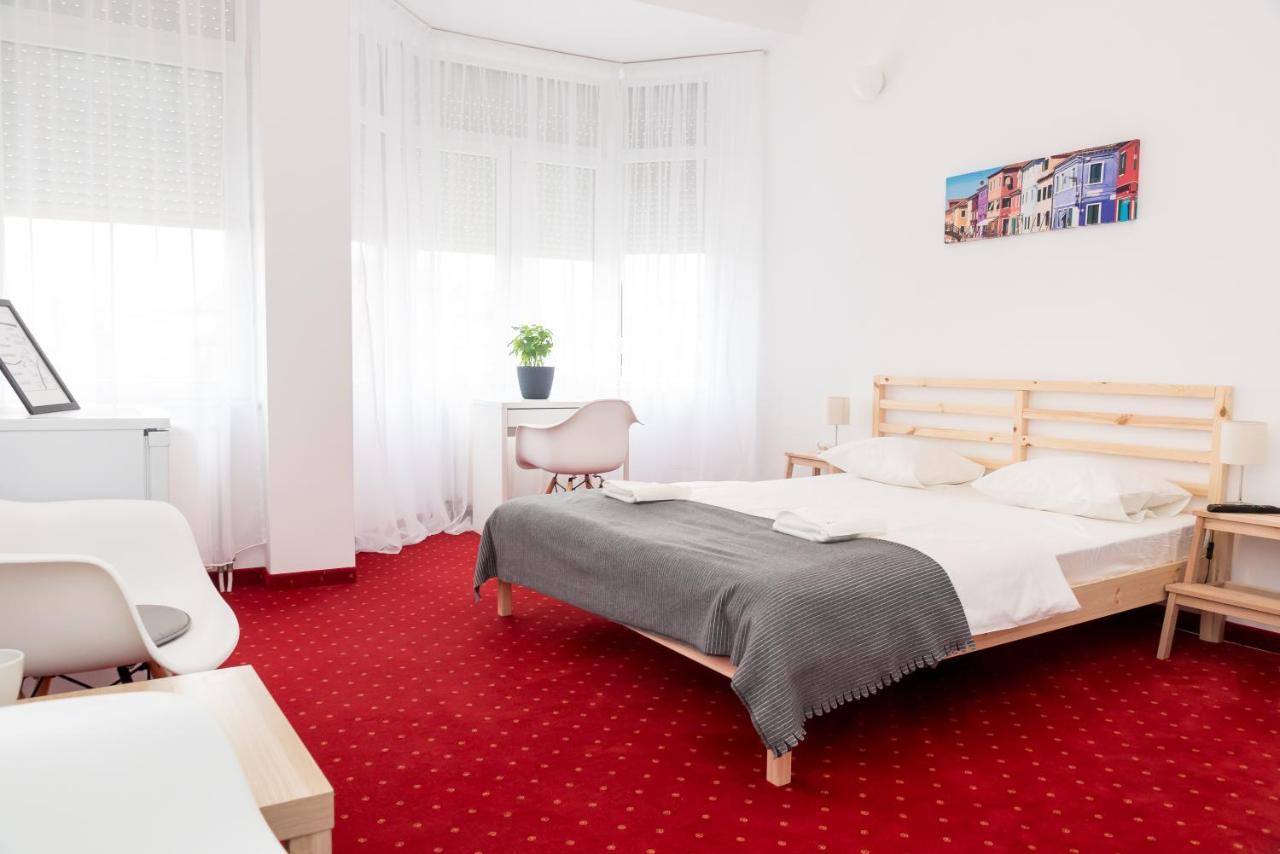 Bao Apartament & Rooms Oradea Eksteriør bilde