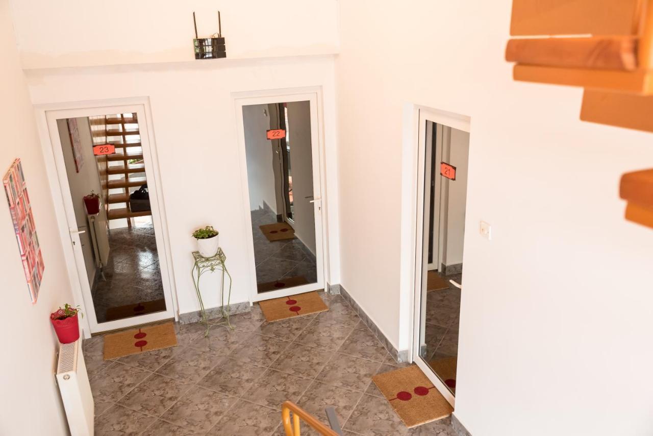 Bao Apartament & Rooms Oradea Eksteriør bilde