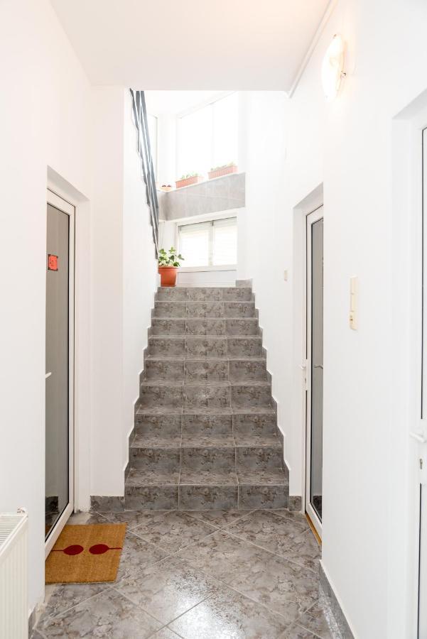 Bao Apartament & Rooms Oradea Eksteriør bilde